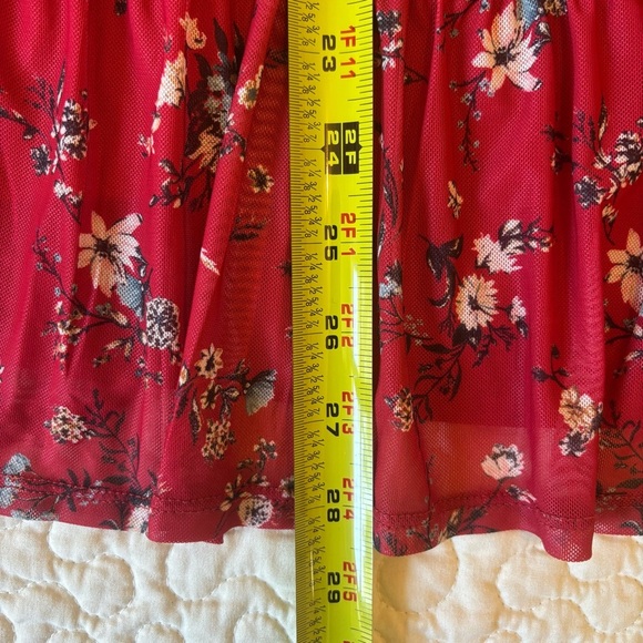 Love Fire Red Floral Peplum Long Sleeve Top Size 1X - Picture 13 of 13